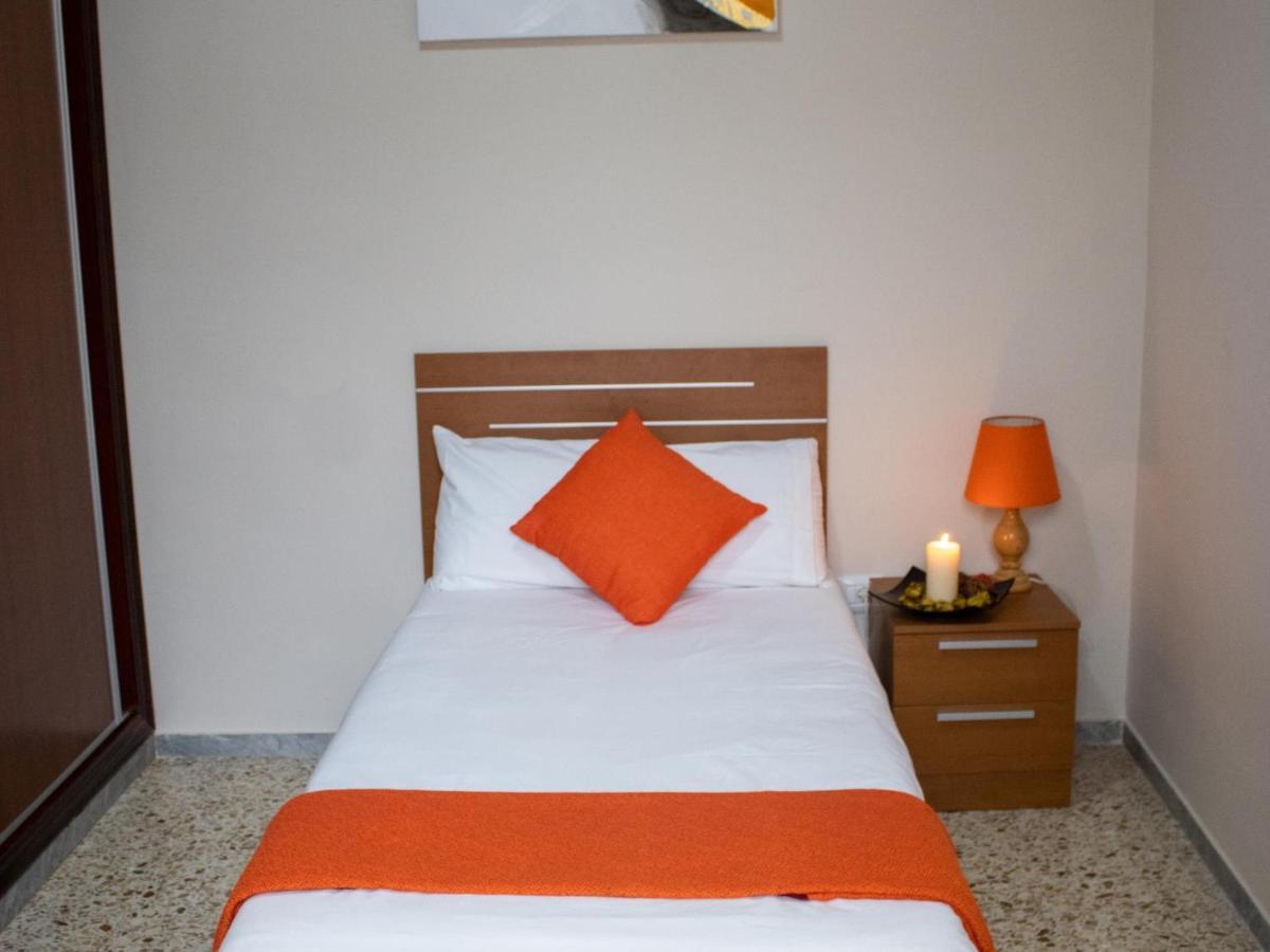 Puesta De Sol Rentals 3Bj Playa de San Juan  Ngoại thất bức ảnh